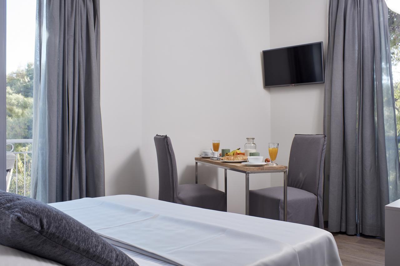 The Gardens Gallery Hotel Xylokastro Bagian luar foto